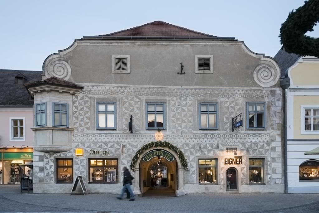 Msc Hotel Нойнкирхен Екстериор снимка
